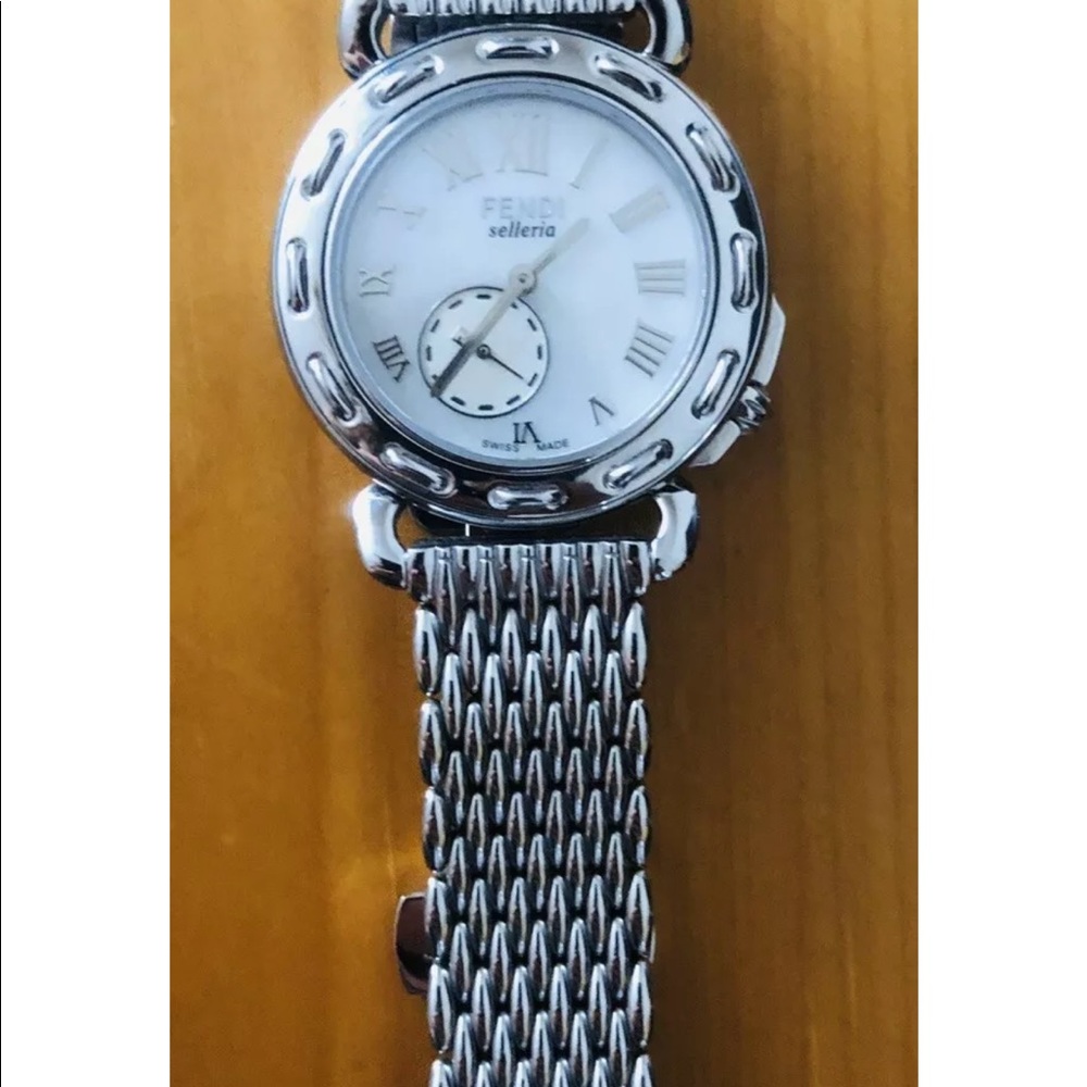 Fendi selleria watch - Picture 6 of 16